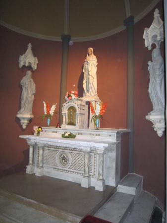 Autel Ste Vierge à gauche du Choeur