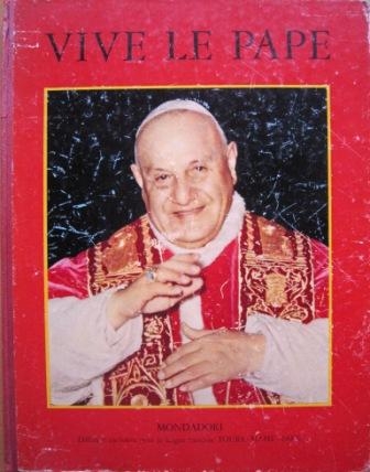 Livre sur le Pape XXIII - IMG_2095 c.jpg